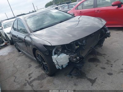 4T1B61HK3JU****** 2018 Toyota Camry