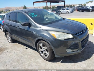 1FMCU9GX6GU****** 2016 Ford Escape