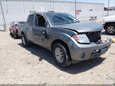 1N6DD0ER7KN****** 2019 Nissan Frontier