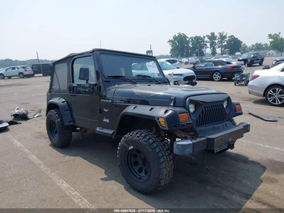 1J4FA29P8YP****** 2000 Jeep Wrangler