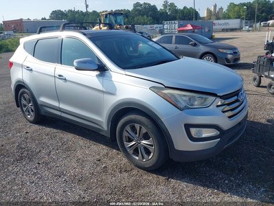 5XYZUDLB9GG****** 2016 Hyundai Santa Fe