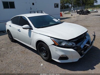 2020 Nissan Altima