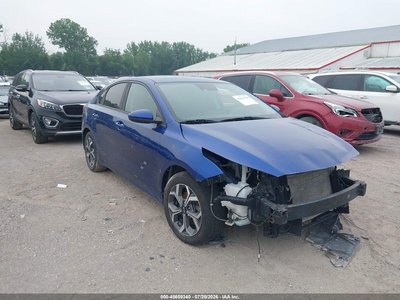 3KPF24AD8KE****** 2019 Kia Forte