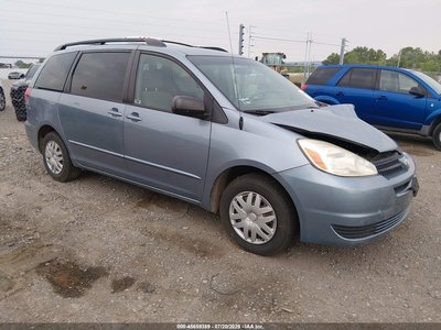 2004 Toyota Sienna