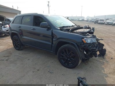 1C4RJFAGXJC****** 2018 Jeep Grand Cherokee