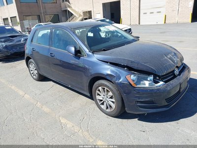 2016 Volkswagen Golf