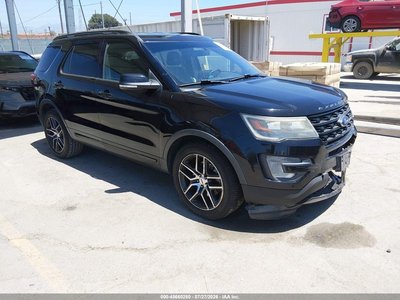 1FM5K8GT0GG****** 2016 Ford Explorer