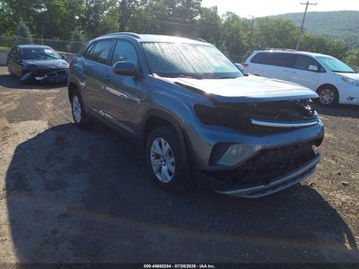 1V2GC2CA6MC****** 2021 Volkswagen Atlas