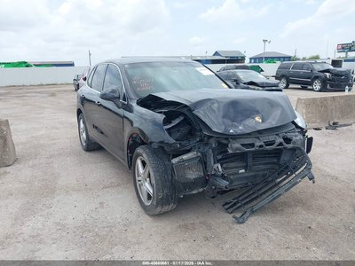 WP1AB2A29FL****** 2015 Porsche Cayenne