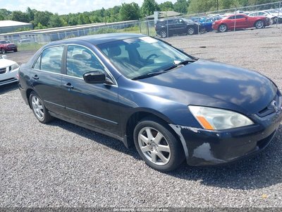 1HGCM56384A****** 2004 Honda Accord