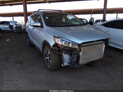 5XYPHDA53GG****** 2016 Kia Sorento