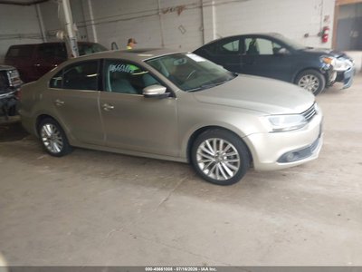 3VWL17AJ6EM****** 2014 Volkswagen Jetta