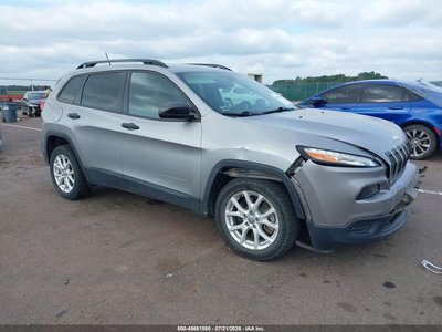 1C4PJLAB7GW****** 2016 Jeep Cherokee