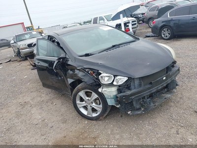 KMHDH4AE5GU****** 2016 Hyundai Elantra