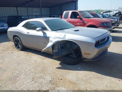 2C3CDYAG0EH****** 2014 Dodge Challenger