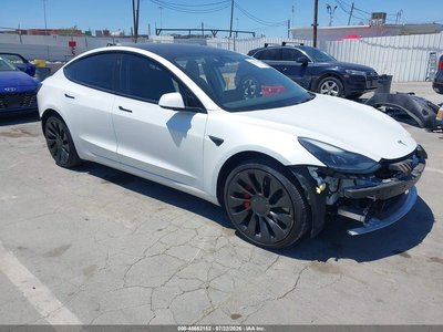 5YJ3E1EC9NF****** 2022 Tesla Model 3