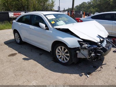 1C3CCBBB7CN****** 2012 Chrysler 200