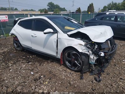 KMHTH6ABXKU****** 2019 Hyundai Veloster