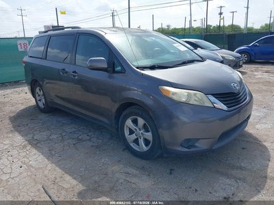 2011 Toyota Sienna