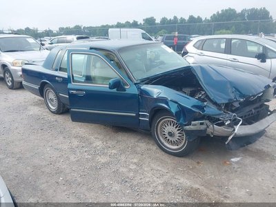1LNLM82W2VY****** 1997 Lincoln Town Car
