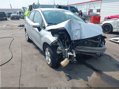 3FADP4BJ1FM****** 2015 Ford Fiesta