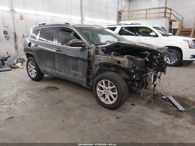 1C4PJMCSXGW****** 2016 Jeep Cherokee