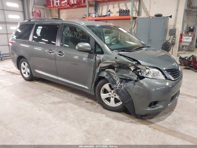 2013 Toyota Sienna