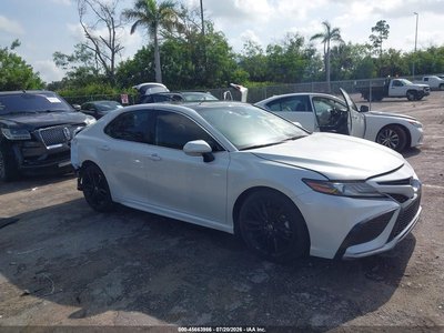 4T1K61AKXNU****** 2022 Toyota Camry