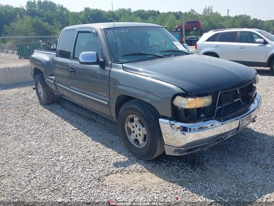 2GCEC19VXY1****** 2000 Chevrolet Silverado 1500