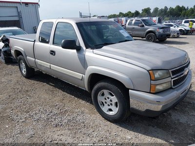 1GCEK19Z86Z****** 2006 Chevrolet Silverado 1500