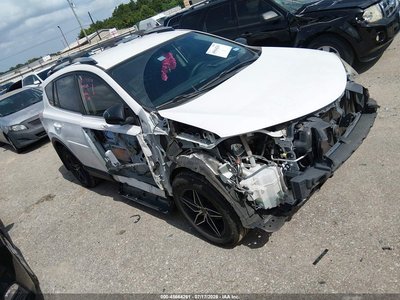 JTMZFREV6GD****** 2016 Toyota RAV4