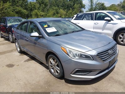 5NPE24AF4HH****** 2017 Hyundai Sonata