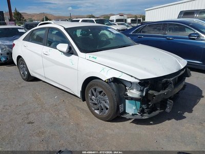 2024 Hyundai Elantra Hybrid