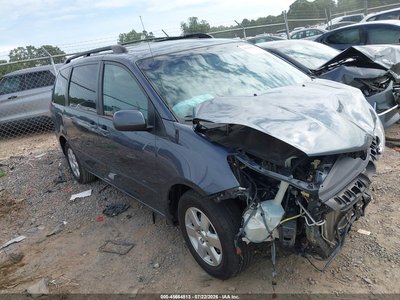 5TDYK4CC8AS****** 2010 Toyota Sienna