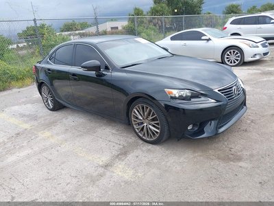 2016 Lexus IS