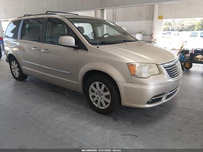 2015 Chrysler Town & Country