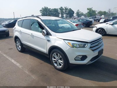 1FMCU9GD0JU****** 2018 Ford Escape
