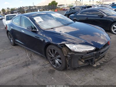 2015 Tesla Model S