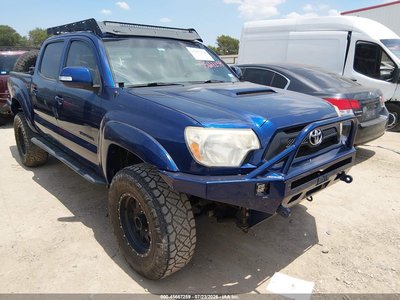 5TFLU4ENXFX****** 2015 Toyota Tacoma