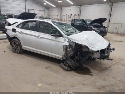 3VWG57BU9LM****** 2020 Volkswagen Jetta