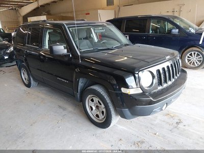 1C4NJPBAXED****** 2014 Jeep Patriot