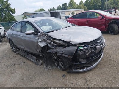 1C3CCCBG8FN****** 2015 Chrysler 200