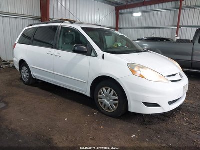 2010 Toyota Sienna