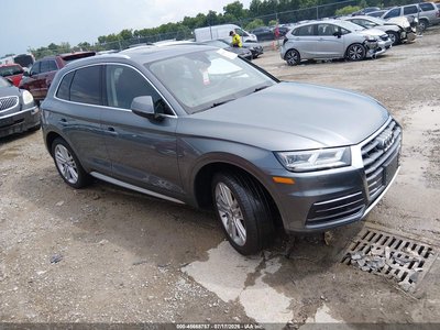 WA1BNAFY1J2****** 2018 Audi Q5