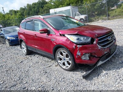 1FMCU9J93JU****** 2018 Ford Escape