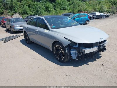5XXG64J26MG****** 2021 Kia K5