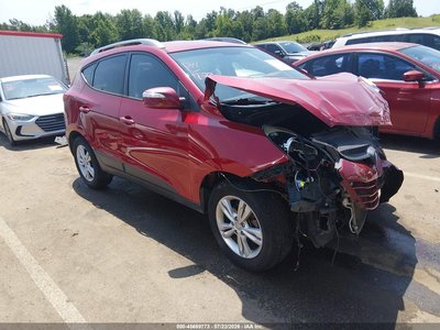 KM8JU3AC5DU****** 2013 Hyundai Tucson