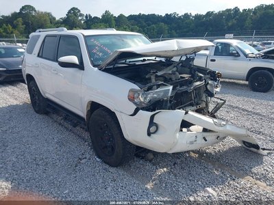 JTEZU5JR0J5****** 2018 Toyota 4Runner