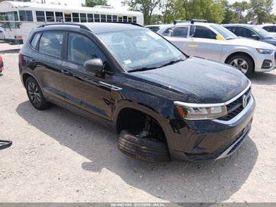 3VVAX7B27NM****** 2022 Volkswagen Taos