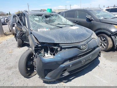 JTMZFREV9HJ****** 2017 Toyota RAV4